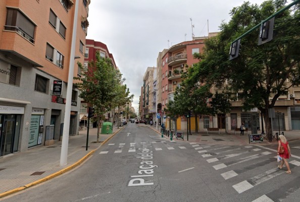 Fallece una mujer de 62 años atropellada en Elche por un camión del servicio de recogida