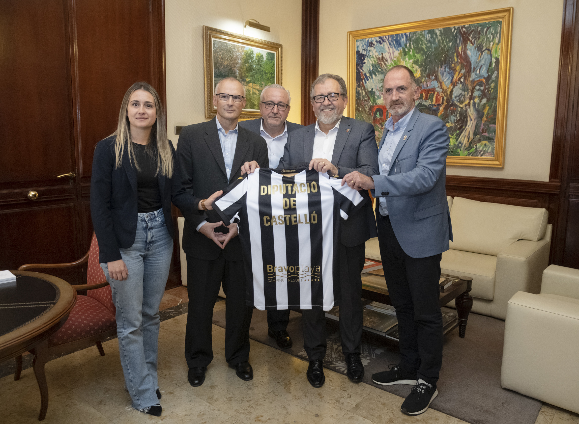 La Diputación ratifica su apoyo al CD Castellón ante la nueva directiva del club