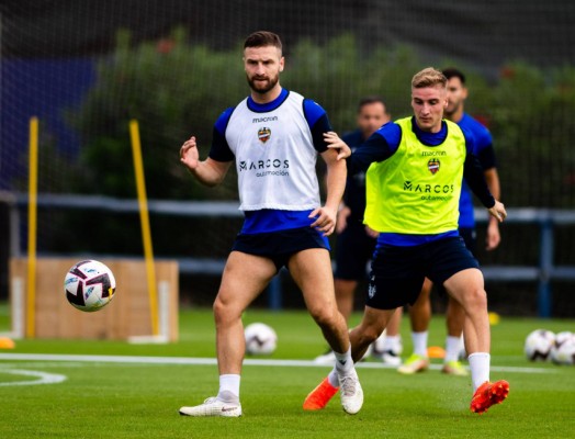 Mustafi pasará por quirófano al recaer de su lesión en el recto femoral