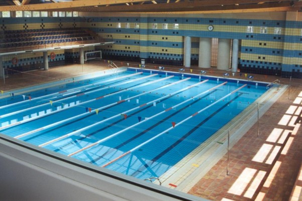 Zonyx Tech crea el 'Strava' para nadadores y pone el foco en las piscinas municipales de Alicante