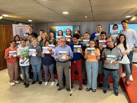 Alicante y APSA editan folletos turísticos inclusivos adaptados a personas con distintas capacidades