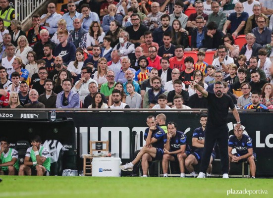 Gattuso prepara el duelo de San Sebastián con las altas de Yunus y Nico y con Cavani recuperado