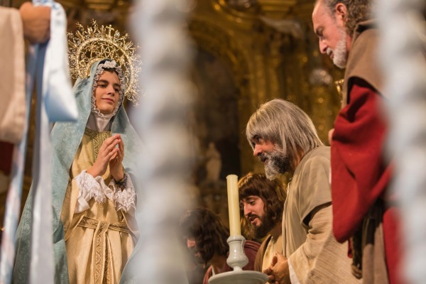 La representación extraordinaria del Misteri pone fin al Festival Medieval de Elche