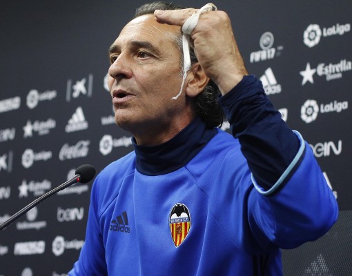 Prandelli amenaza a la plantilla con una revolución en enero