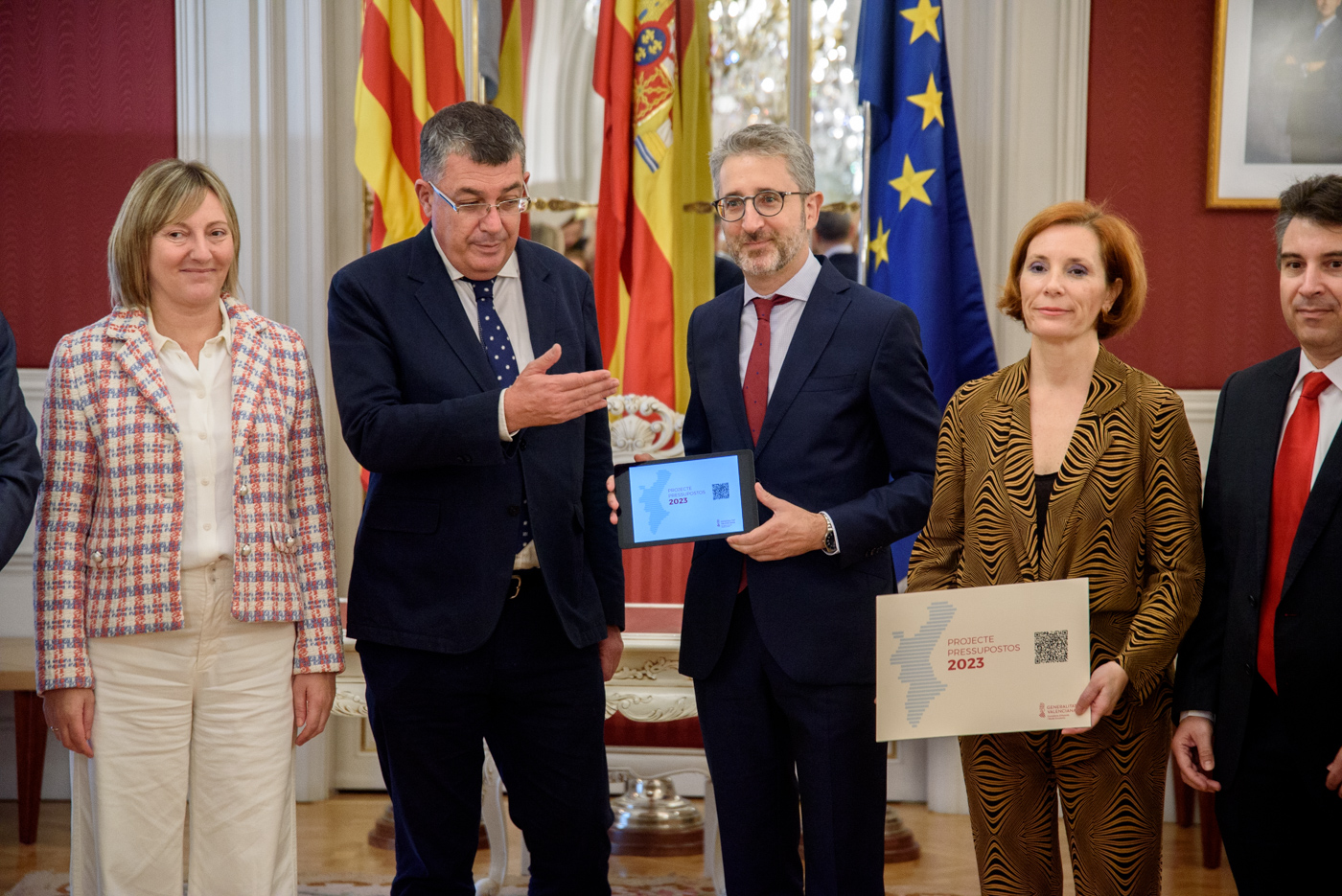 El Botànic aprueba un presupuesto más moderado pero con agujeros en las previsiones