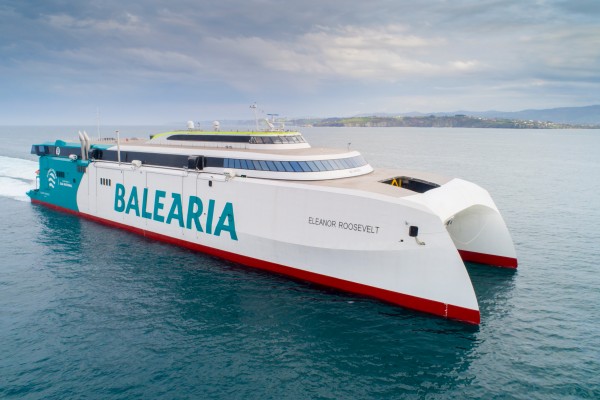 Baleària encarga a los astilleros Armon una segunda unidad mejorada de su innovador ‘fast ferry'
