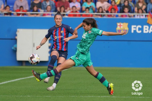 El Levante inquietó al Barcelona, pero no logró empatar