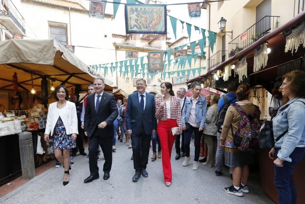 Puig excusa su ausencia del acto del PSOE: 