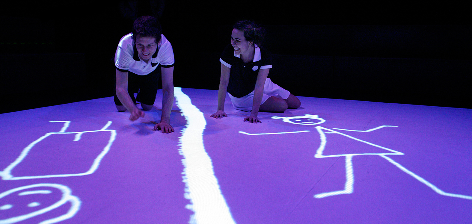 Maduixa Teatre pinta el Rialto aquest Nadal amb Ras!