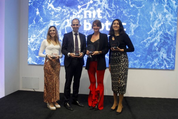 La Nit Biotec reúne a 200 profesionales de la biotecnología en el Biohub