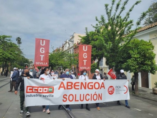 Abengoa presenta el concurso de sus 27 filiales con una oferta vinculante de la cotizada Urbas