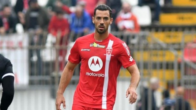 Pablo Marí podrá entrenarse en dos meses tras ser apuñalado