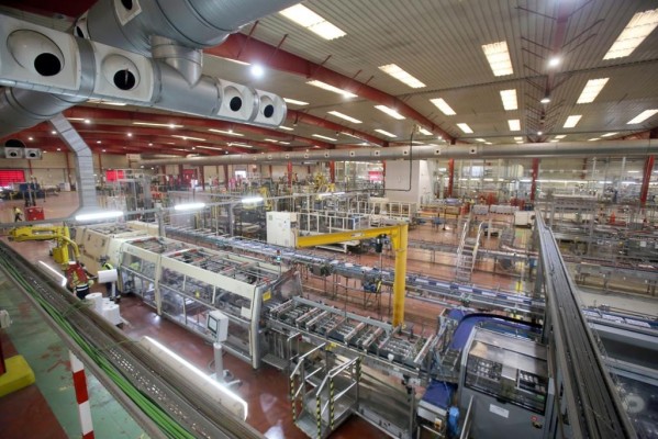 Coca-Cola reduce un 22% sus emisiones de efecto invernadero desde 2019 en su planta de Valencia
 
