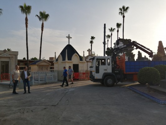 Vila-real instala toldos en el cementerio por el día de Todos los Santos para garantizar espacios de sombra
