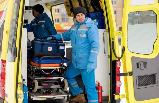 Los sindicatos alcanzan un acuerdo con los operadores de las ambulancias de Córdoba para recolocar a los trabajadores que no han sido subrogados
