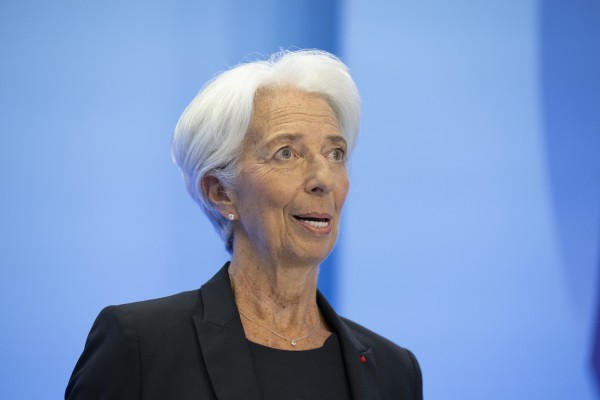 El BCE se ciñe al guion de los mercados y sube los tipos 0,75 puntos, hasta el 2%