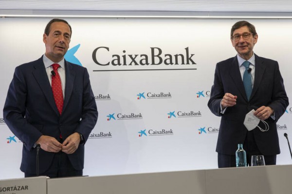 CaixaBank se confiesa ante el mercado al frente de los avances anuales de todo el Ibex 35