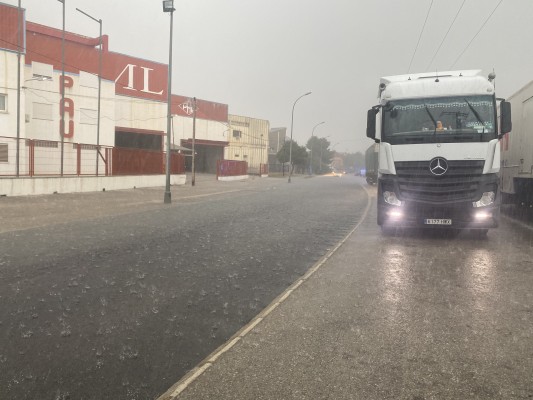 Fuente del Jarro destina la subvención municipal a imbornales eficientes y reparación de aceras

