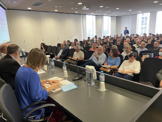 Elche avanza en la conexión entre la Formación Profesional y las empresas