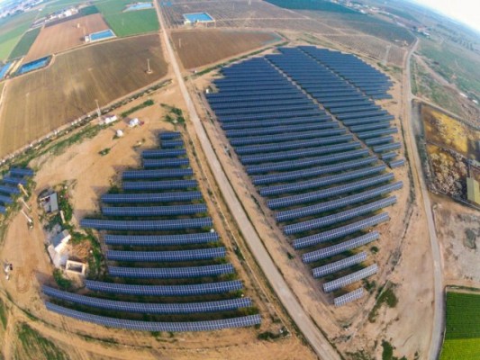 La cuarta planta solar de la asturiana Exiom Group llega a Cartagena con una nueva fotovoltaica en El Lentiscar