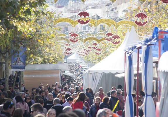 La Feria de Navidad de Xixona se consolida como principal evento de las fiestas
