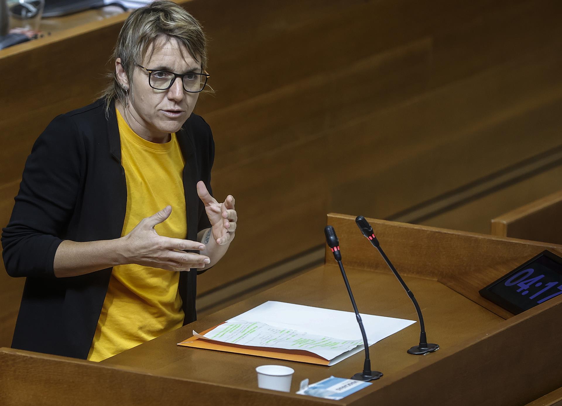 Robles pide agilizar la justicia y dice que Compromís tiene 