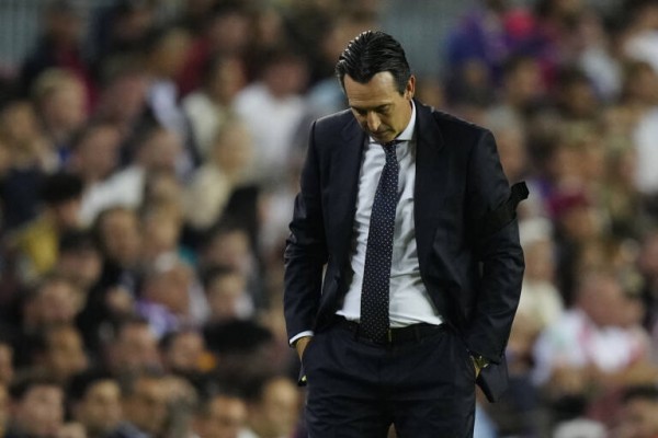 El Aston Villa tienta a Emery con la temporada en curso
