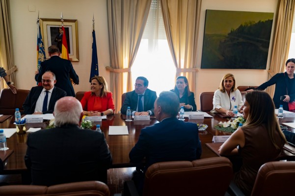El Gobierno ultima un gesto con Alicante en los PGE; falta que los empresarios lo den por bueno