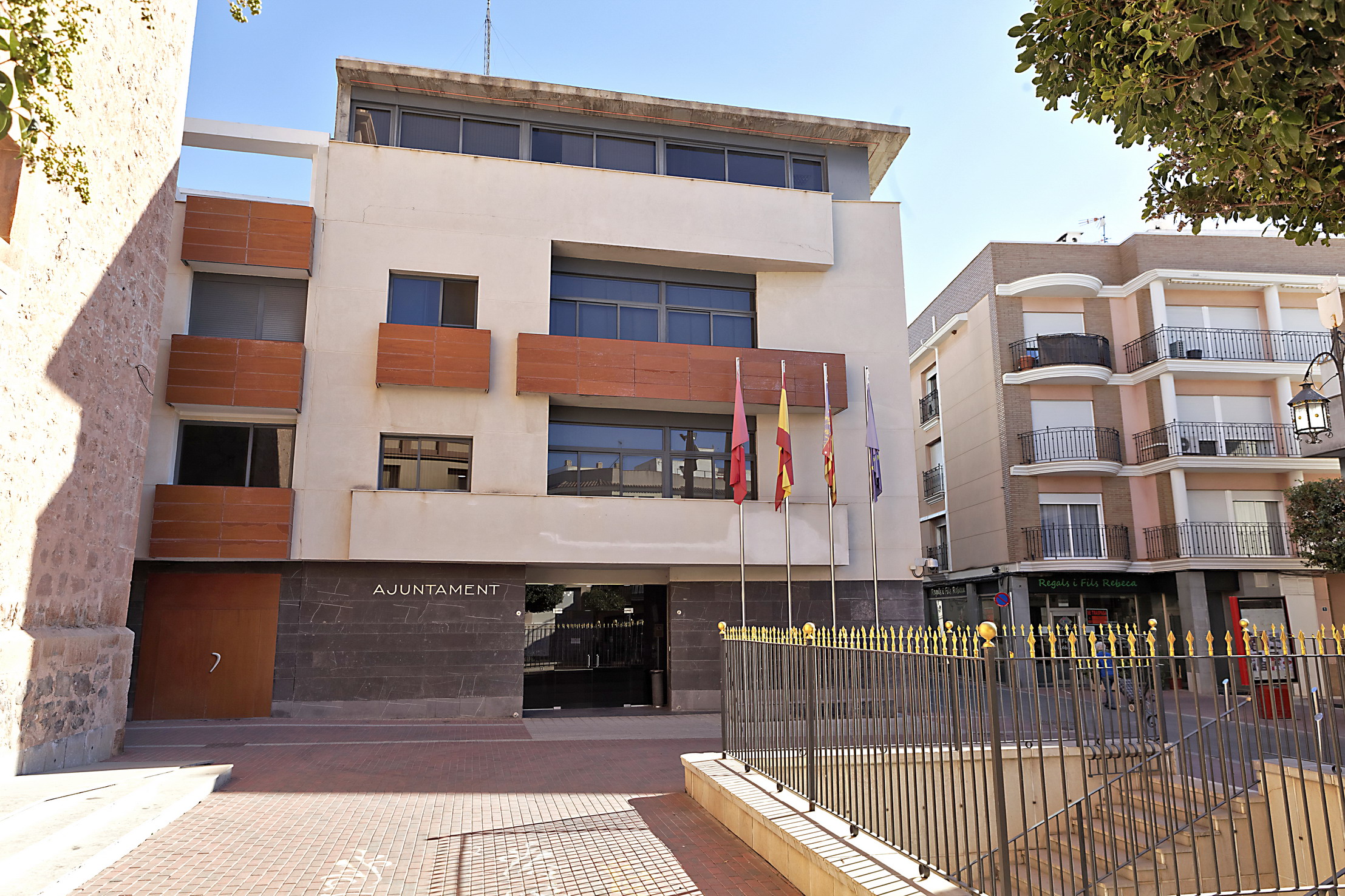 Xilxes continúa la digitalización de su archivo municipal para preservar el patrimonio 