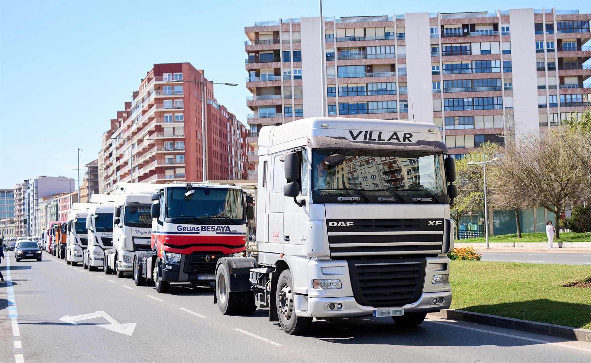 El Gobierno concede 436 millones en ayudas a 69 empresas para descarbonizar el transporte