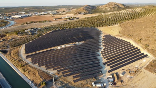 Umbrella Solar completa la puesta en marcha de la segunda fase de su proyecto 'Puente Genil'