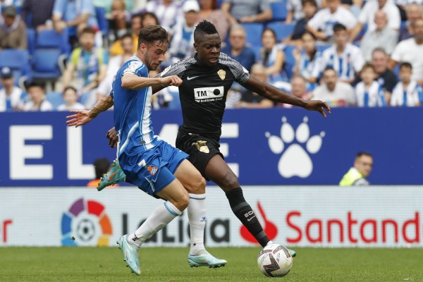Espanyol y Elche despiden la primera parte con empate a un gol