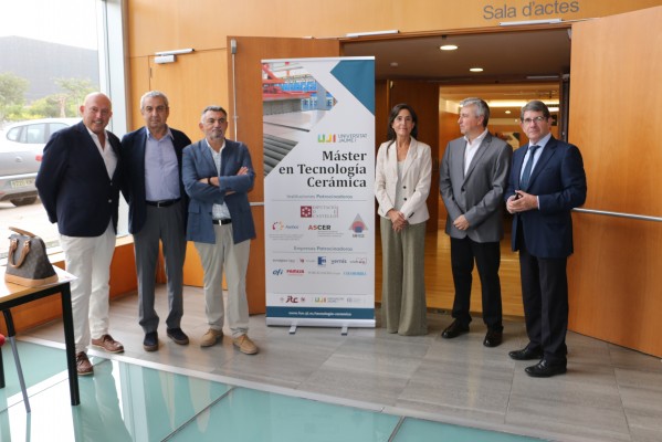La UJI inaugura un nuevo curso del Máster en Tecnología Cerámica