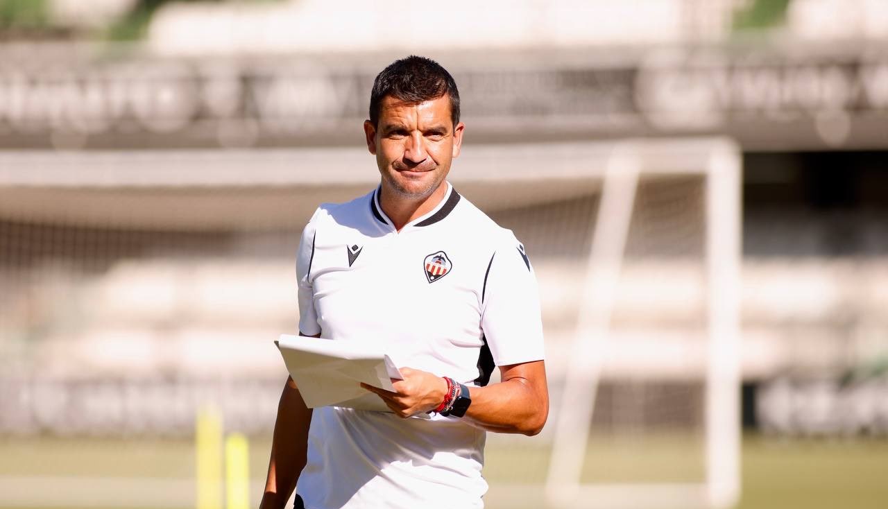 Torrecilla: “Este partido no permite relajaciones”