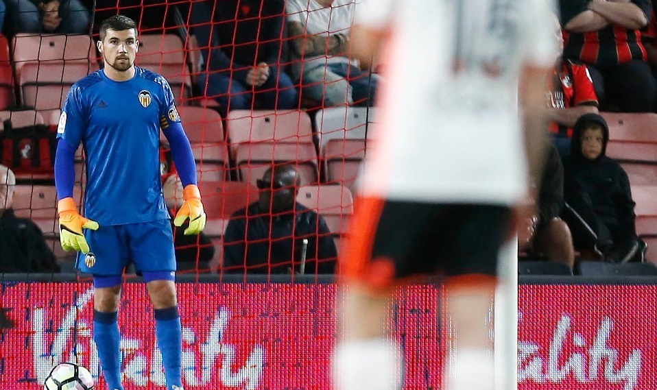 El Marsella busca alternativas a Mat Ryan