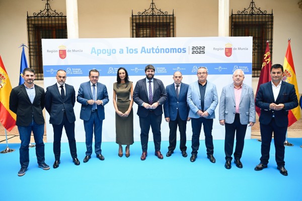 Impulso al autoempleo en la Región: los nuevos autónomos no tendrán que pagar la cuota durante dos años