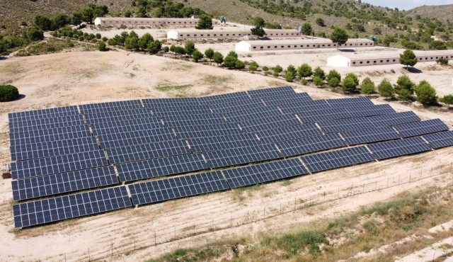 Cefusa invierte 2,7 millones de euros para instalar placas solares en cuatro de sus centros