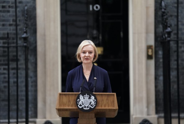 Liz Truss anuncia su dimisión como primera ministra de Reino Unido