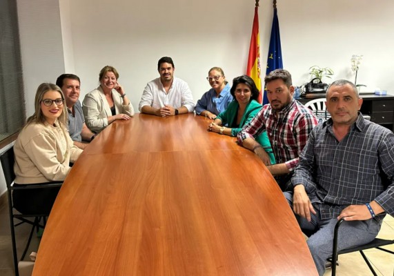 Miguel Ángel Salguero incorpora cinco nuevos 'fichajes' al Comité Ejecutivo del PP de Villena