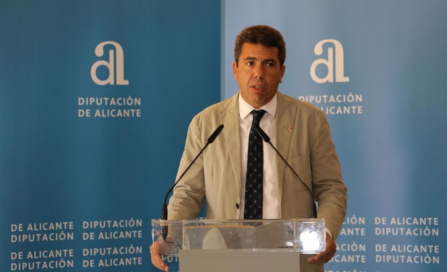 Mazón defiende el recurso contra el Fondo de Cooperación del Consell ante la 