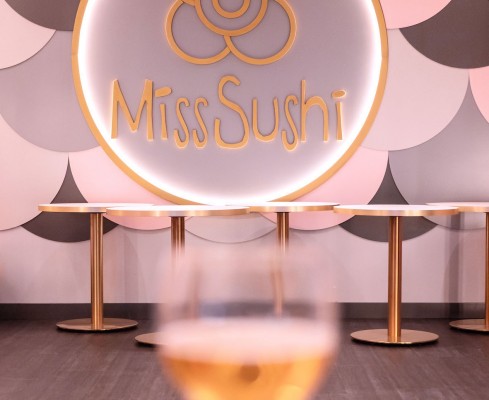Miss Sushi lanza una rifa para recaudar fondos y ayudar a la investigación del cáncer de mama