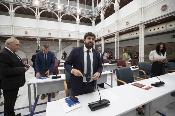 López Miras aprobará la Ley de Dinamización que creará 6.200 puestos de empleo en la Región 