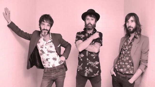 !!! (Chk Chk Chk), Sidonie y Neuman nuevas incorporaciones del Low