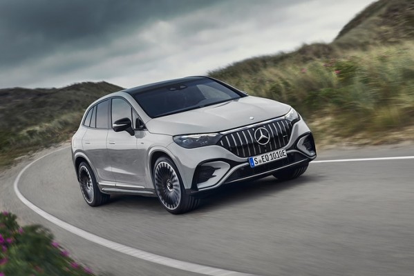 SUV con genes de “performance”: el nuevo Mercedes-AMG EQE SUV