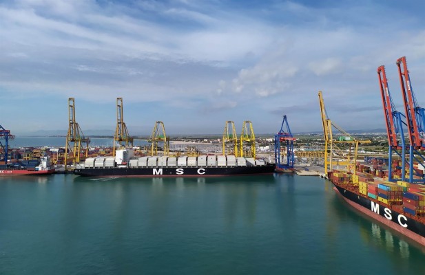 La llegada de gas natural al Puerto de Sagunto se triplica en lo que va de año