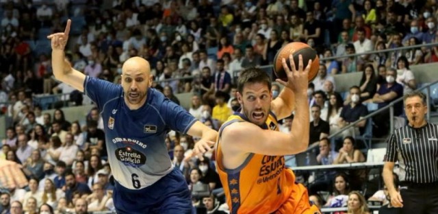 El Valencia ha ganado en ocho de sus últimas diez visitas a Santiago
