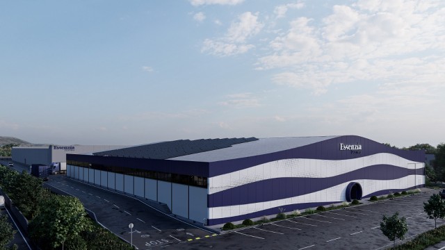 Essenzia unificará su negocio con una nueva planta en Yecla: 11.000 m2 para doblar producción
