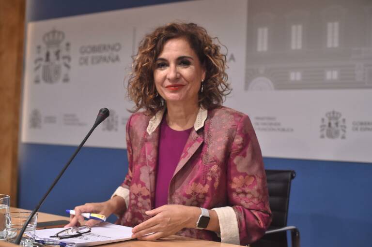 Los funcionarios cobrarán el aumento salarial del 1,5% más los atrasos a partir de noviembre