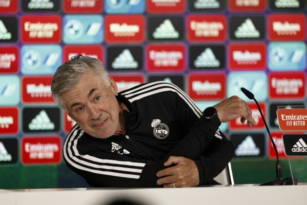 Ancelotti recuerda que de nada sirve ganar 'El Clásico' si no se vence en el Martínez Valero