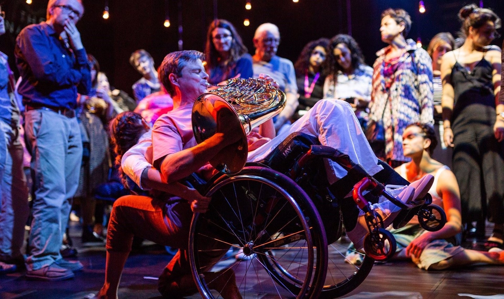 Foto: PARAORCHESTR / EP - 